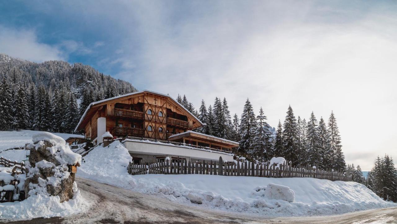 Agritur Agua Biencia Villa Pozza di Fassa Luaran gambar